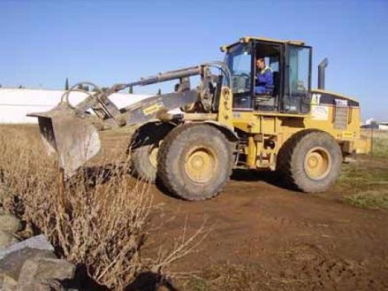 Escribano Obras y Servicios persona manejando excavadora